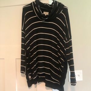 Lou & Grey Cowl Neck Sweatshirt